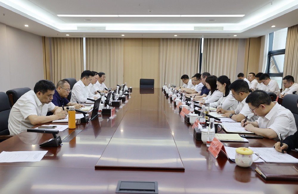 省农担公司召开党委（扩大）会  动员部署集中整治违规吃喝工作