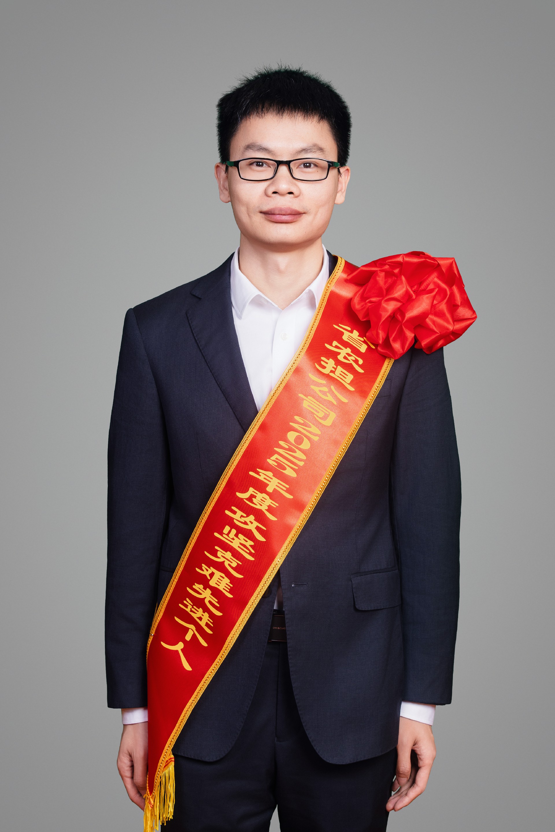 孙腾.jpg
