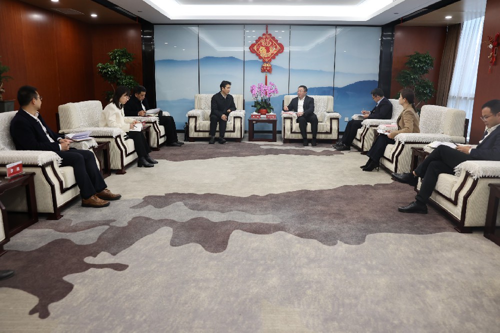 隆刚带队到邮储银行省分行、省农信联社、农业银行省分行推进深化银担合作