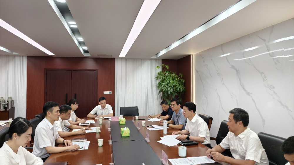 隆刚带队到省林业局洽谈政担合作